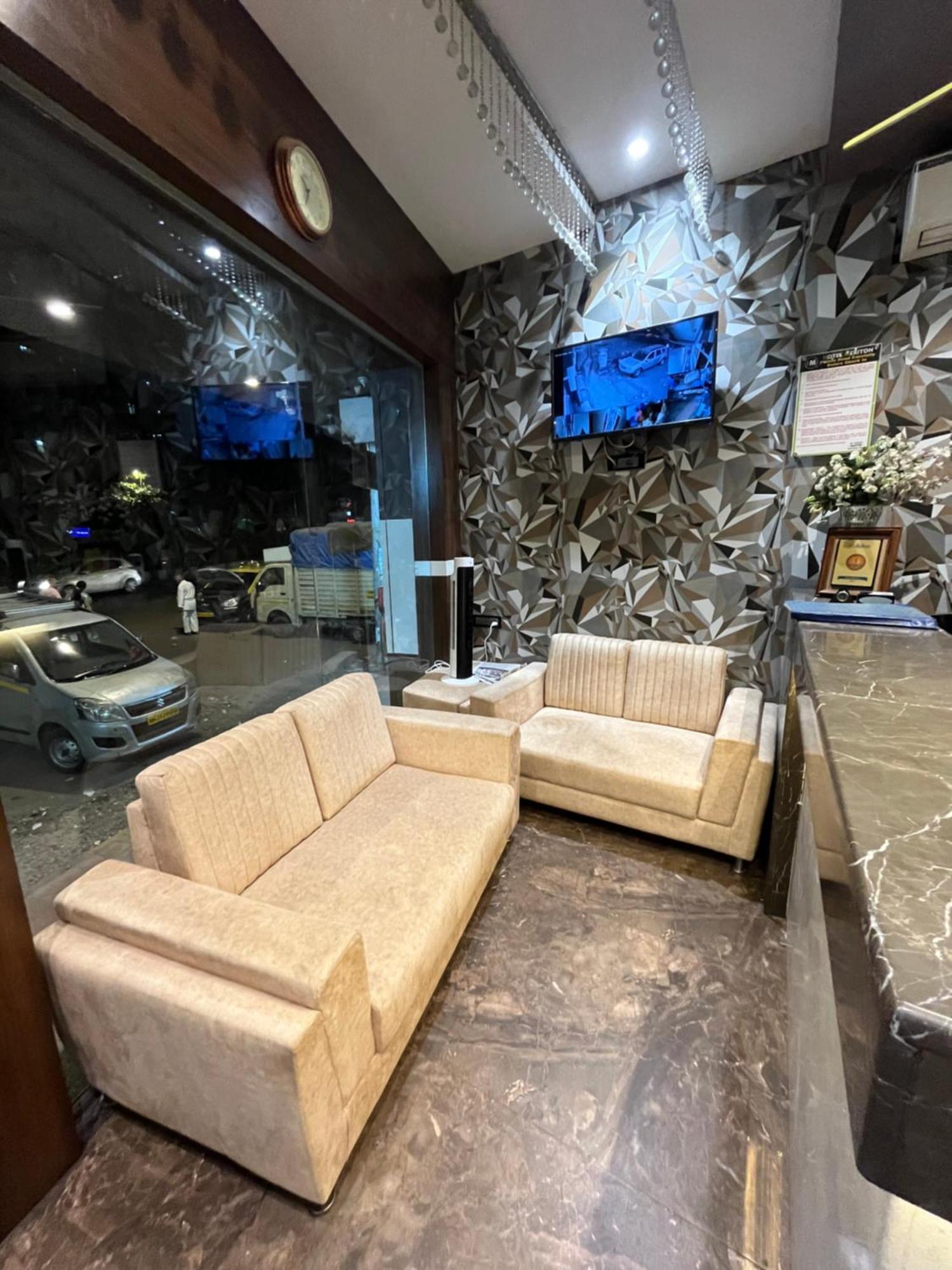 Hotel Meriton Mumbai International Airport T-2 المظهر الخارجي الصورة