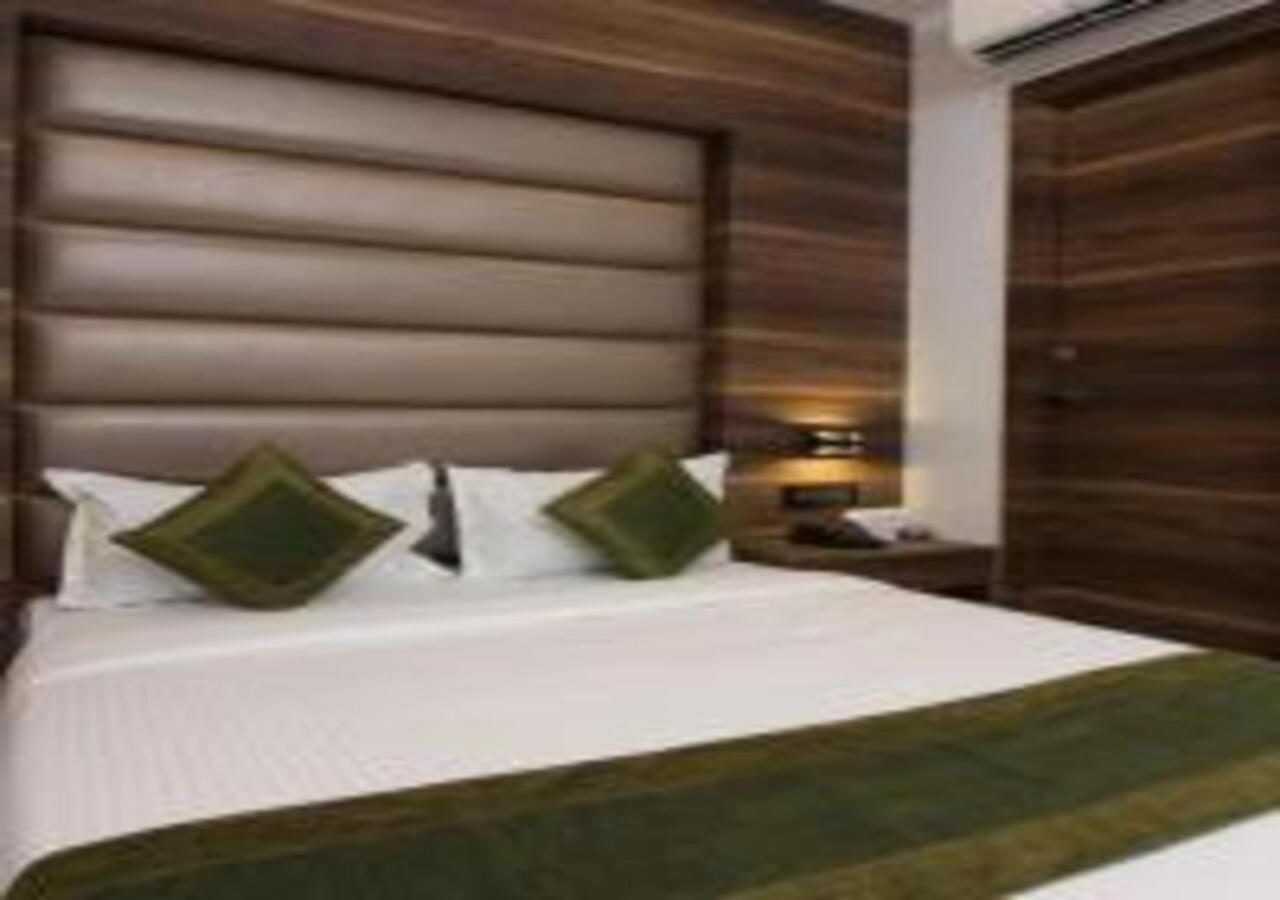 Hotel Meriton Mumbai International Airport T-2 المظهر الخارجي الصورة